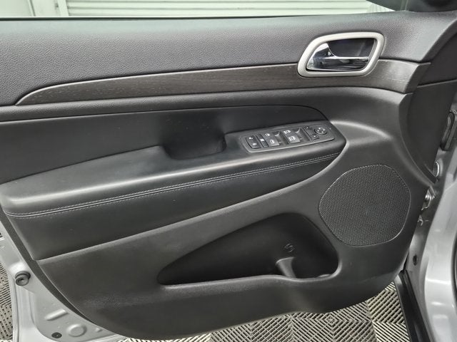 2018 Jeep Grand Cherokee Laredo E