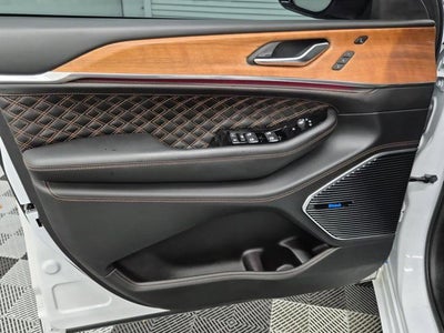 2023 Jeep Grand Cherokee L Summit