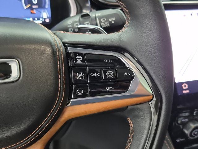 2023 Jeep Grand Cherokee L Summit