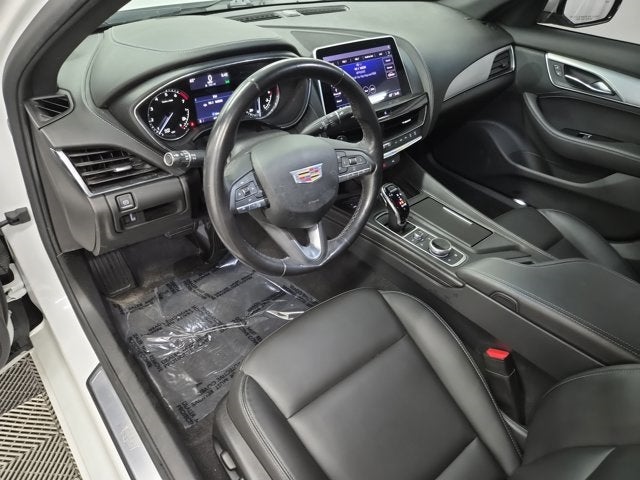 2022 Cadillac CT5 Luxury