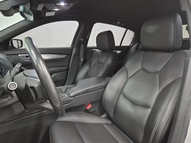 2022 Cadillac CT5 Luxury