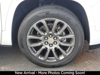 2020 GMC Acadia Denali