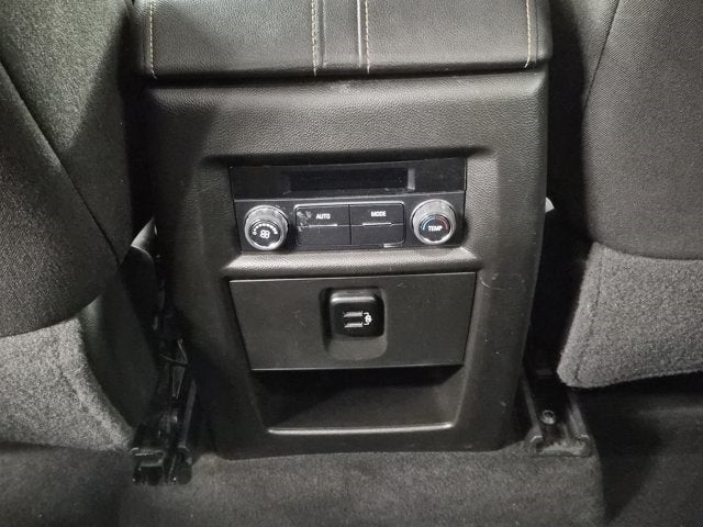 2018 Chevrolet Traverse LT Cloth w/1LT