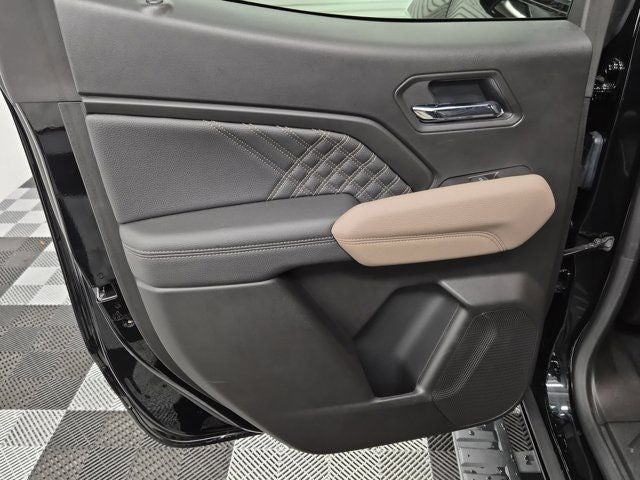 2025 GMC Canyon Denali