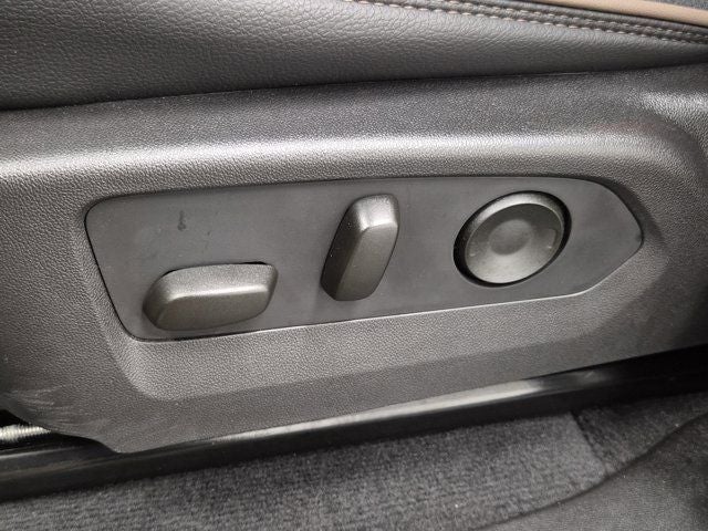 2025 GMC Canyon Denali