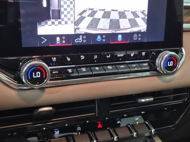 2025 GMC Canyon Denali