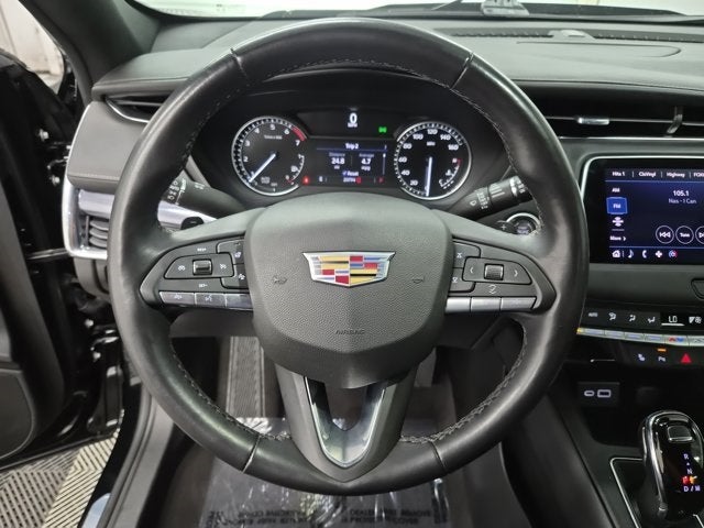 2023 Cadillac XT4 Luxury