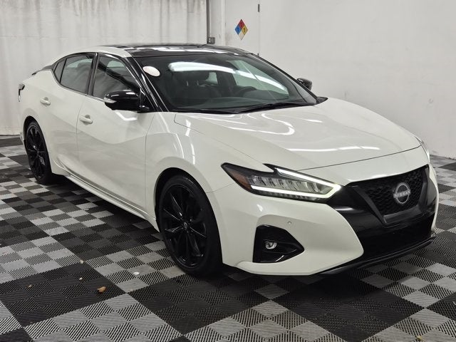 2023 Nissan Maxima SR