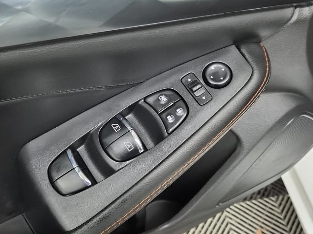 2023 Nissan Maxima SR