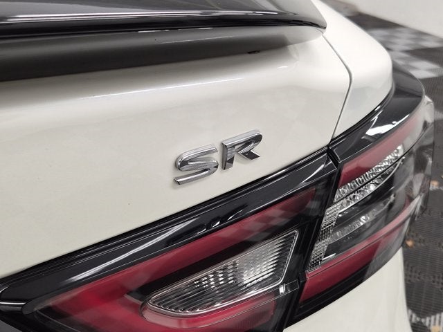 2023 Nissan Maxima SR