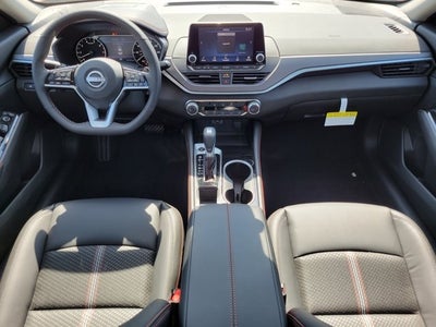 2025 Nissan Altima SR