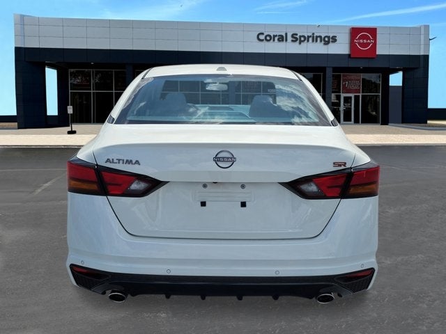 2025 Nissan Altima SR