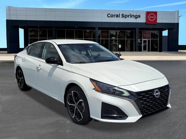 2025 Nissan Altima SR