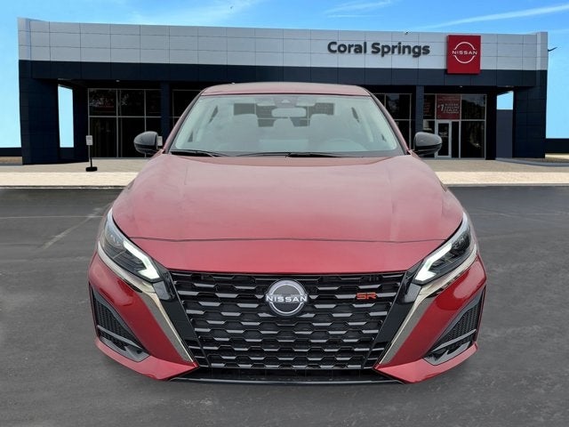 2025 Nissan Altima SR