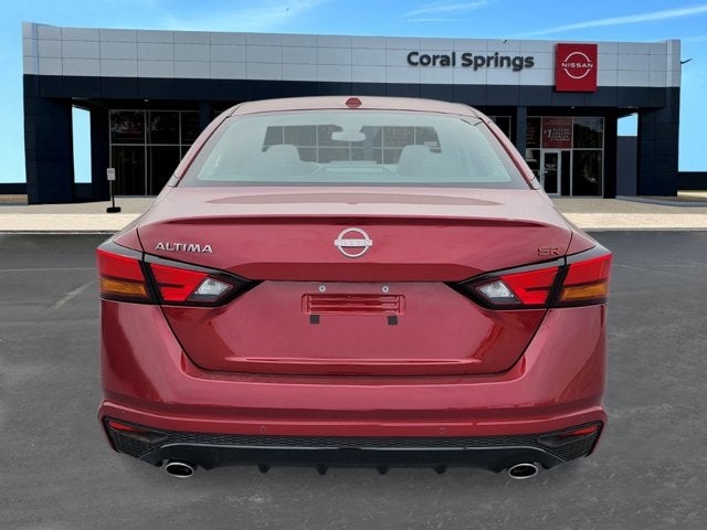 2025 Nissan Altima SR