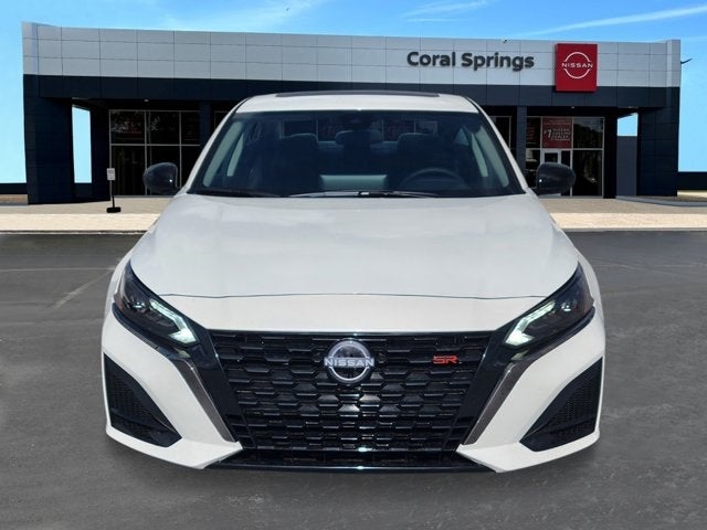 2025 Nissan Altima SR