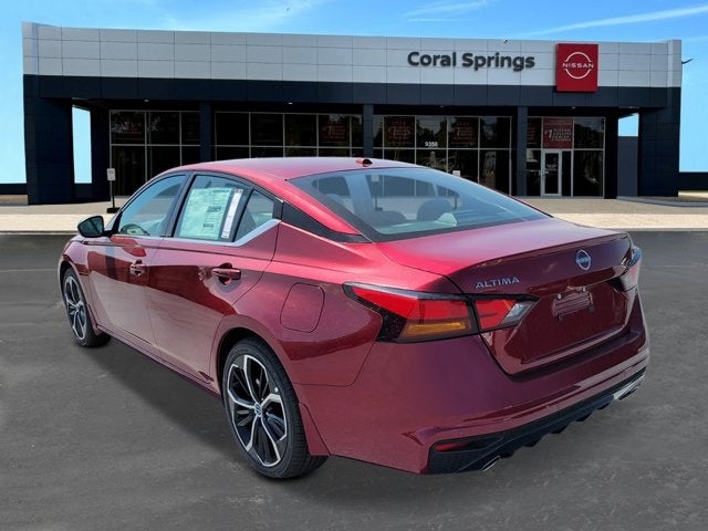 2025 Nissan Altima SR