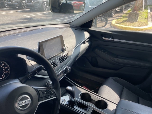 2022 Nissan Altima SV