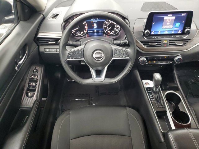 2024 Nissan Altima SV