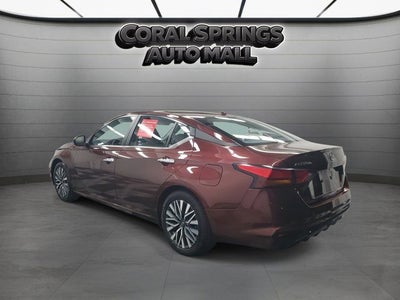 2024 Nissan Altima SV