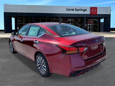 2025 Nissan Altima SV