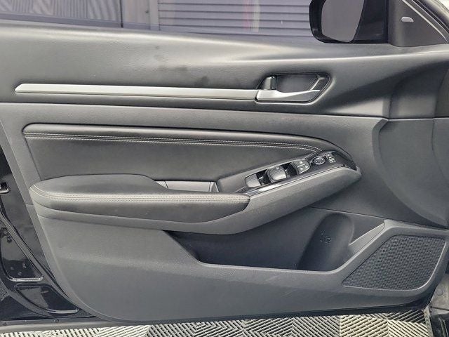 2022 Nissan Altima SV