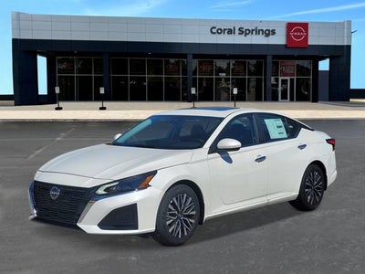 2025 Nissan Altima SV