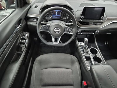 2023 Nissan Altima SV