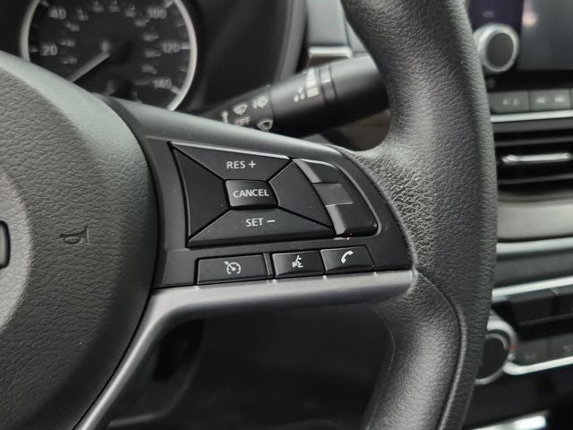 2023 Nissan Altima SV