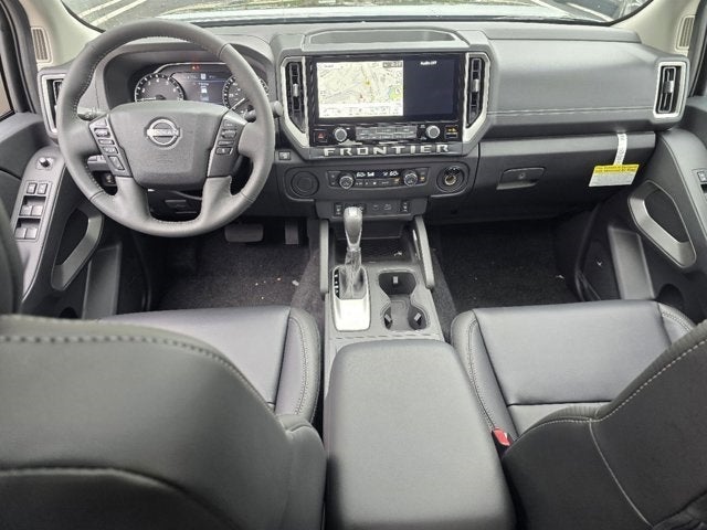 2025 Nissan Frontier Crew Cab SL
