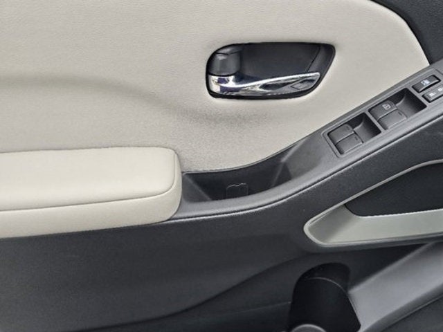 2025 Nissan Frontier Crew Cab SV