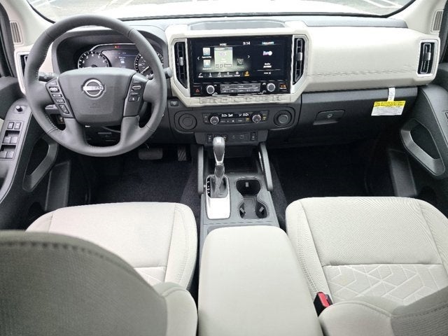 2025 Nissan Frontier Crew Cab SV