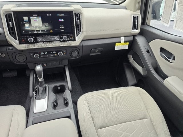 2025 Nissan Frontier Crew Cab SV