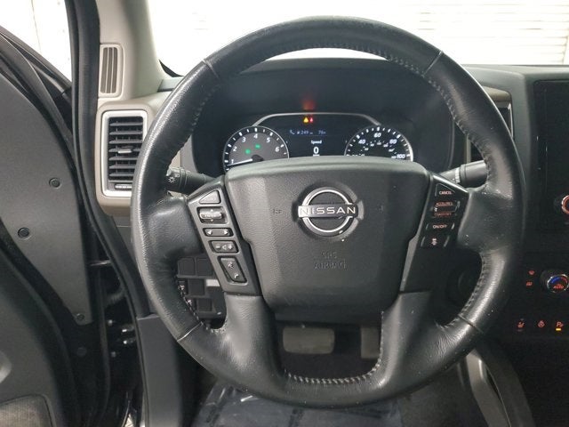 2022 Nissan Frontier SV