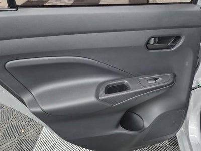 2023 Nissan Versa 1.6 S