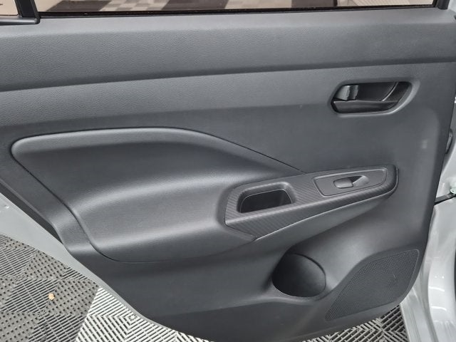 2023 Nissan Versa 1.6 S