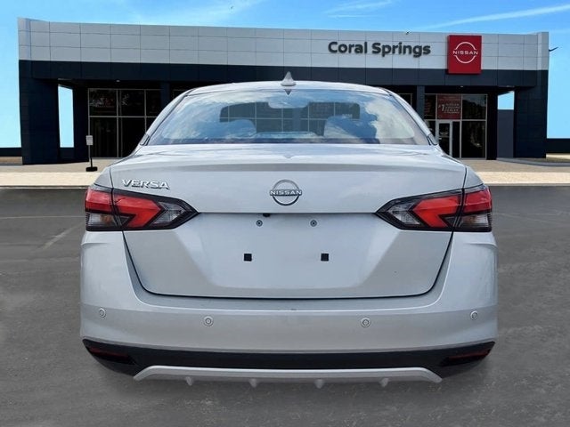 2025 Nissan Versa SV