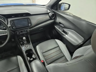 2022 Nissan Kicks SR