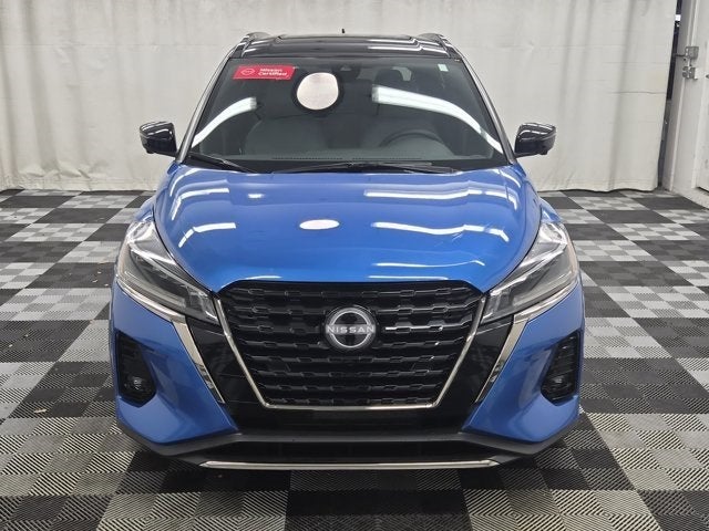 2022 Nissan Kicks SR