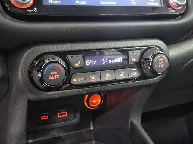 2022 Nissan Kicks SR