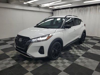 2023 Nissan Kicks SR