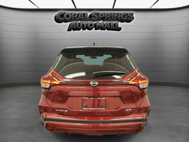 2024 Nissan Kicks SR