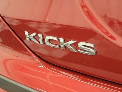 2024 Nissan Kicks SR