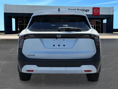 2025 Nissan Kicks SV