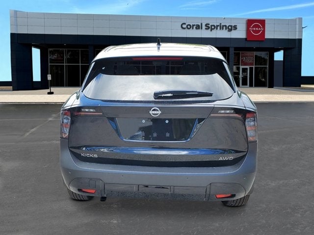 2025 Nissan Kicks SV
