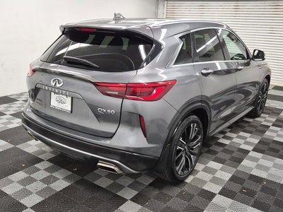 2021 INFINITI QX50 LUXE
