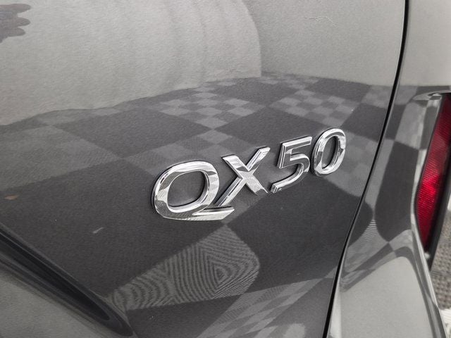 2021 INFINITI QX50 LUXE