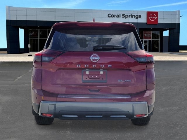 2025 Nissan Rogue SL