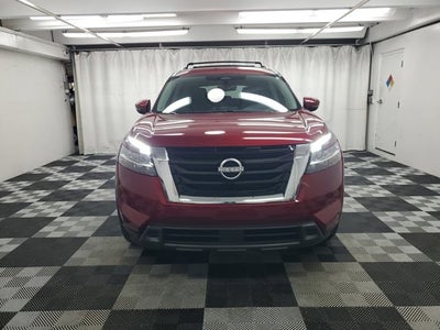 2022 Nissan Pathfinder SV