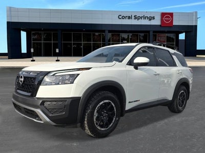 2025 Nissan Pathfinder Rock Creek®